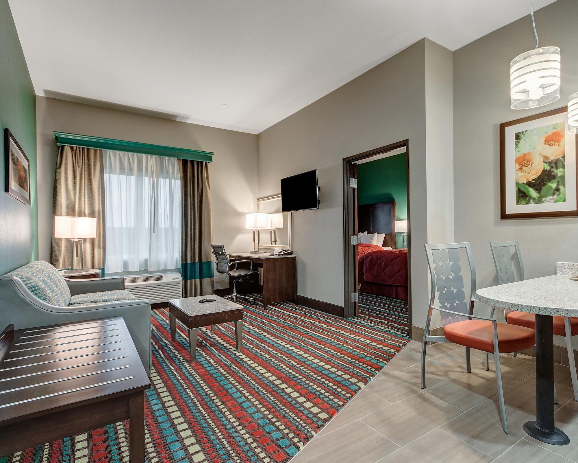 הובס Mainstay Suites מראה חיצוני תמונה